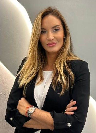 Mayra Suárez, asesora en seguros, energía y seguridad para hogares y negocios