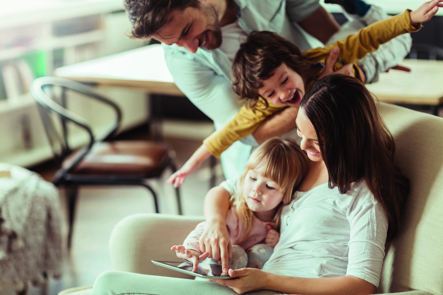 Familia protegida por un seguro de Salud